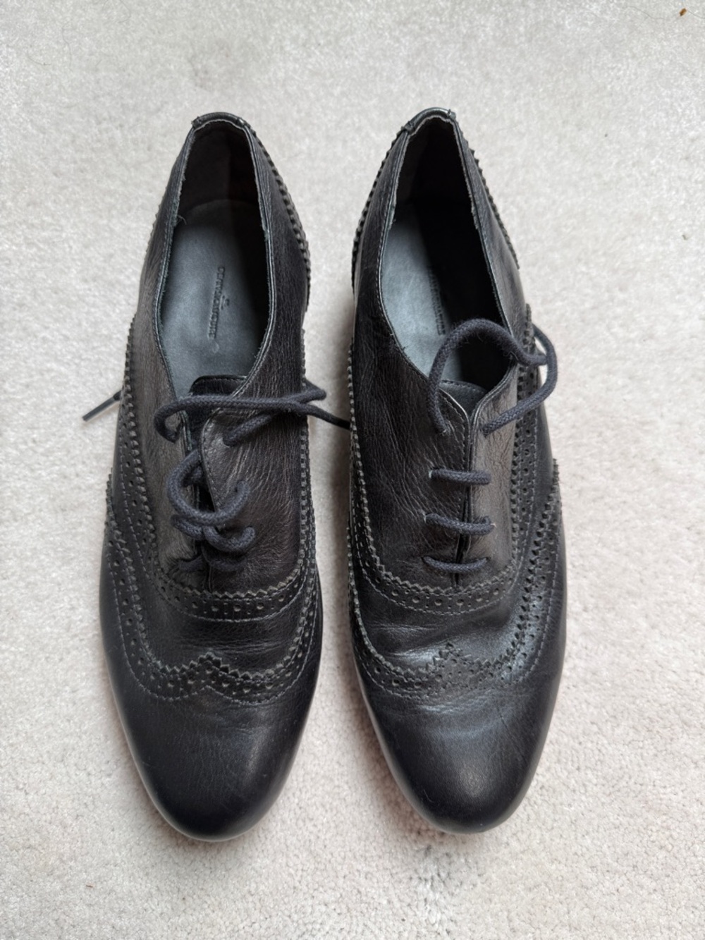 L.L.Bean signature women’s black leather oxfords 8B